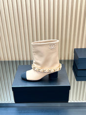 CHANEL 25S LOW BOOTS 65MM IN BEIGE CALFSKIN GOLD HARDWARE