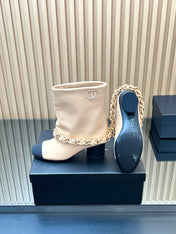 CHANEL 25S LOW BOOTS 65MM IN BEIGE CALFSKIN GOLD HARDWARE