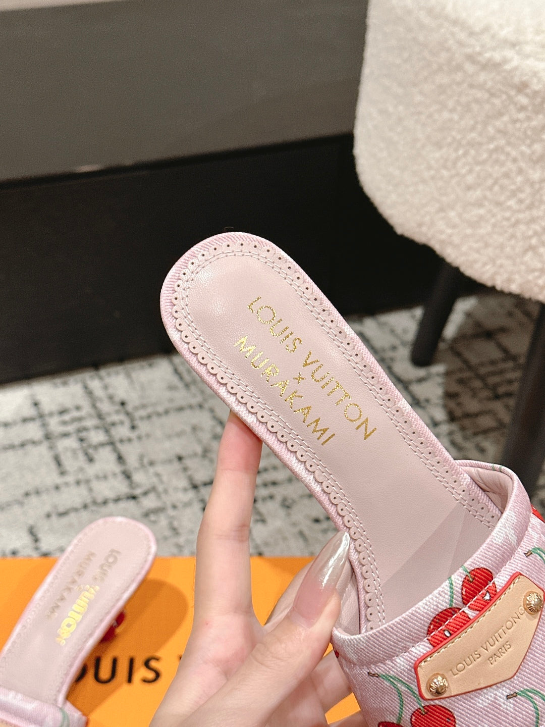 LV CHERRY HIGH HEELS 25S 55 MM IN LIGHT PINK DENIM STYLE 8