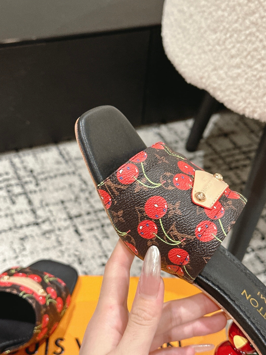 LV CHERRY HIGH HEELS 25S 55 MM IN DARK BROWN MIX BLACK CALFSKIN STYLE 12