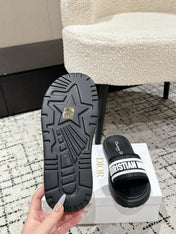 DIOR SLIDES 25S IN BLACK LAMBSKIN AND FABIRC WITH BRAND LOGO STYLE 1