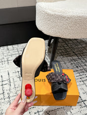 LV CHERRY HIGH HEELS 25S IN BLACK RAFFIA WITH BOW STYLE 14