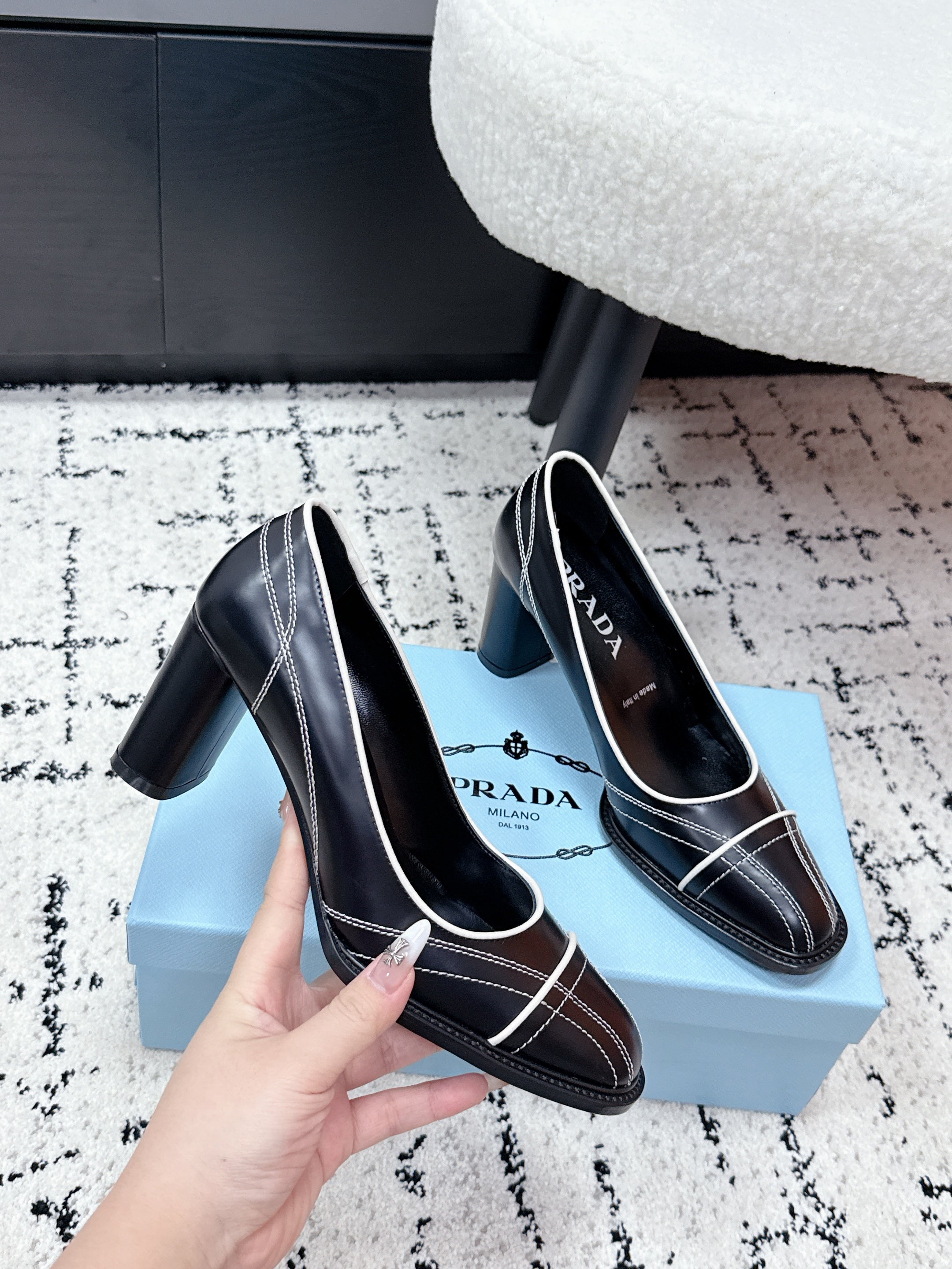 PRADA 26S BOWLING-STYLE HIGH HEELS 70MM IN BLACK CALFSKIN