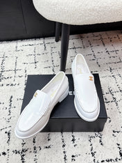 CHANEL 26S LOAFERS IN WHITE SMOOTH CALFSKIN WITH CC LOGO
