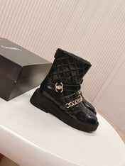 CHANEL ANKLE BOOTS 25S IN BLACK SHINY LAMBSKIN WITH GOLD HARDWARE
