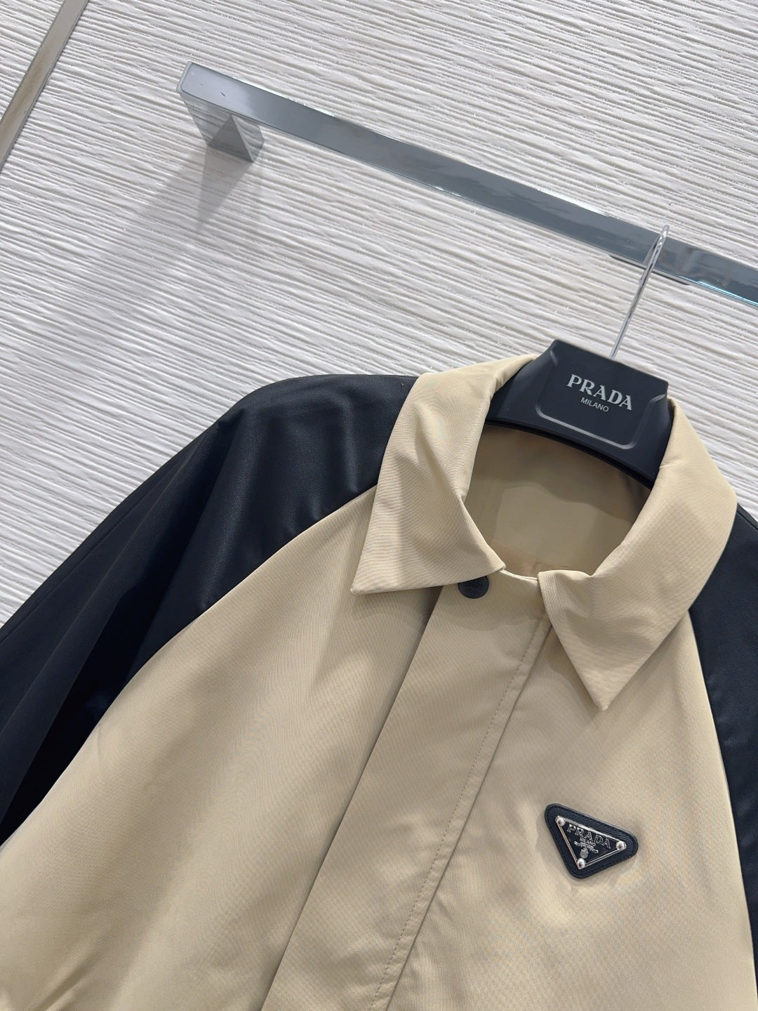 PRADA 26S JACKET 627