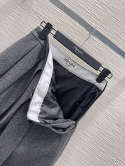 PRADA 25S LONG PLEATED SKIRT 212