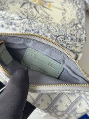 DIOR 25S TRAVEL MYRTE ZIPPED KEY CASE 14 IN GRAY DIOR OBLIQUE JACQUARD CANVAS