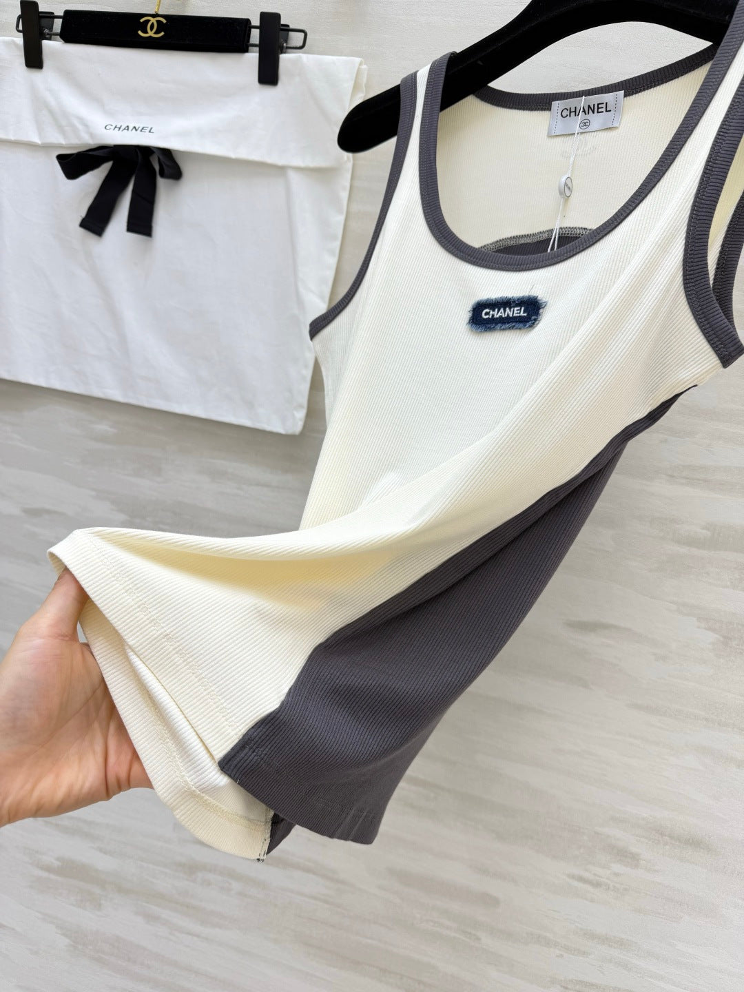 CHANEL 26S TANK TOP STYLE 1034