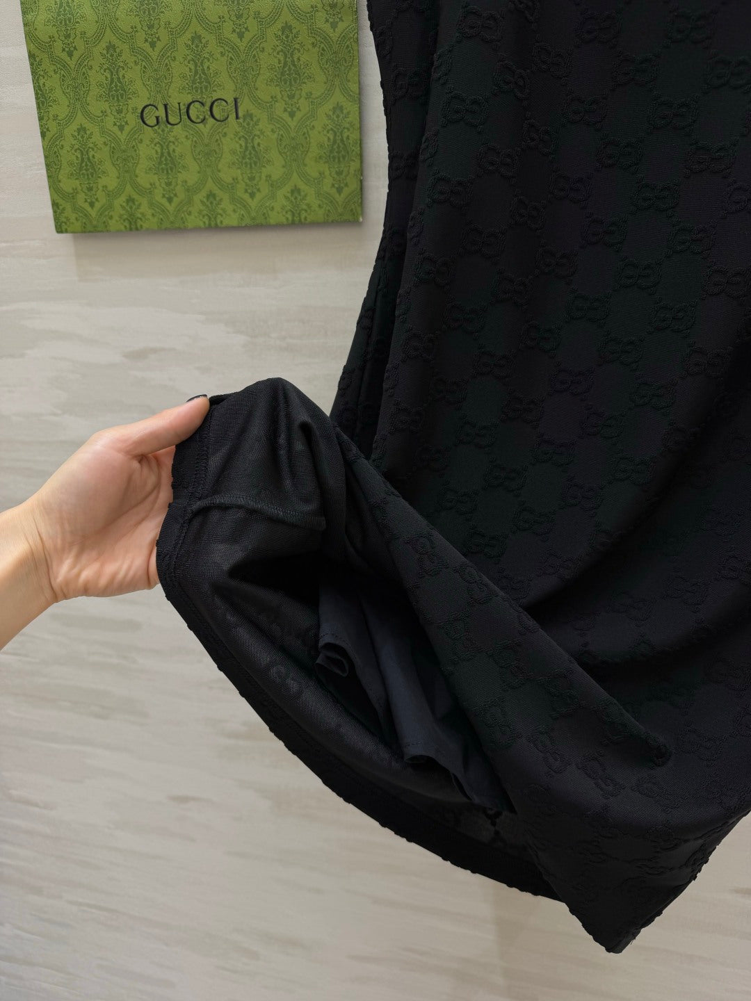 GUCCI 26S SLEEVELESS BLACK DRESS 396