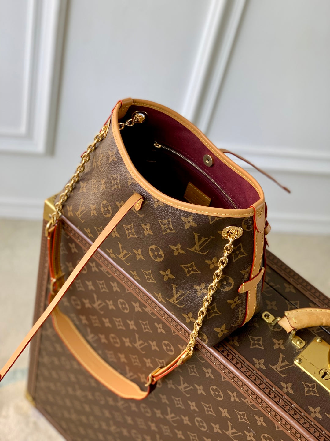CARRY ALL 26 IN BROWN MONOGRAM CANVAS AND CALFSKIN GOLD HARDWARE