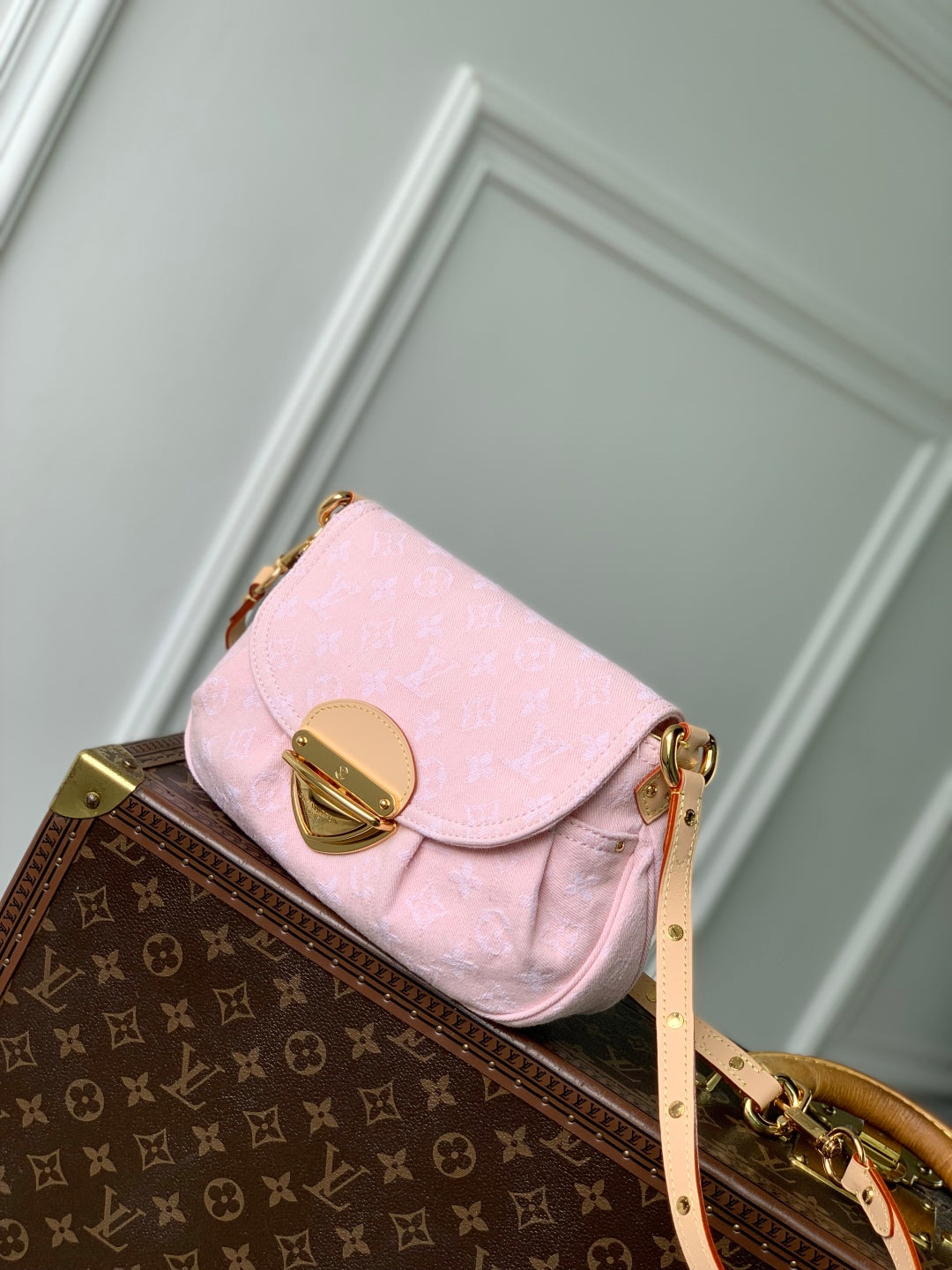 SUNSET 27 IN WASHED PINK MONOGRAM DENIM GOLD BUCKLE