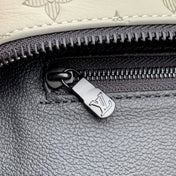 DOPP KIT 28 IN LIGHT GREY MONOGRAM SHADOW CALFSKIN