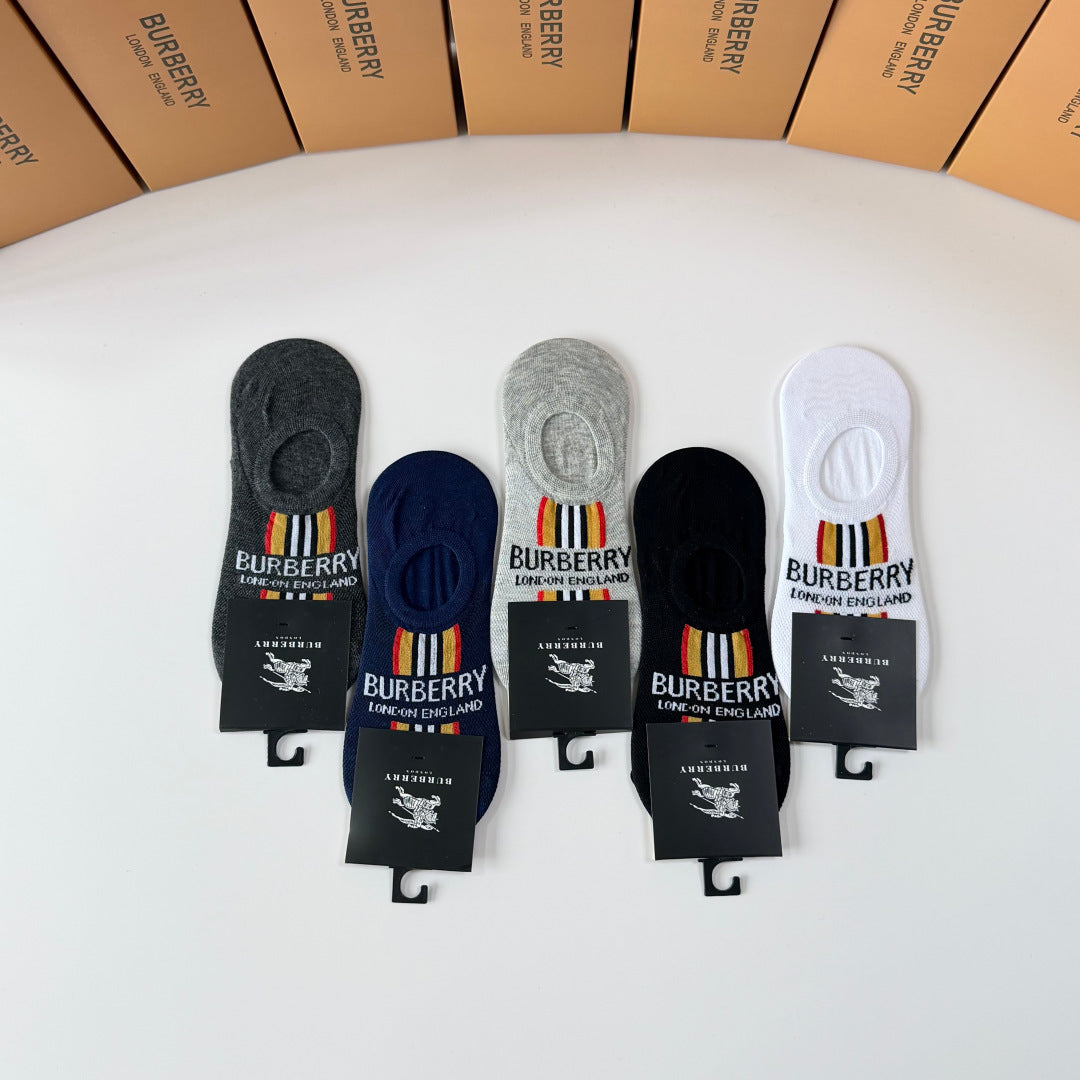 BURBERRY 26S NO-SHOW SOCKS 267242 (1 BOX)