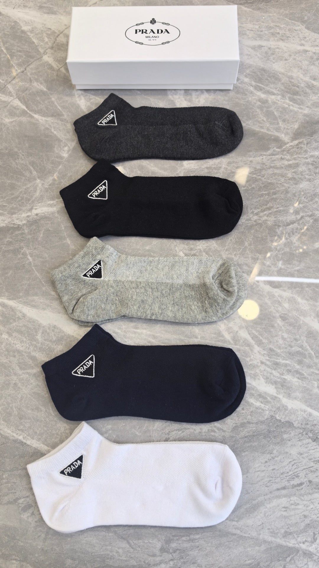 PRADA 26S ANKLE SOCKS 417731 (1 BOX)