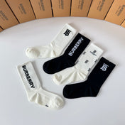 BURBERRY 26S CREW SOCKS 417742 (1 BOX)