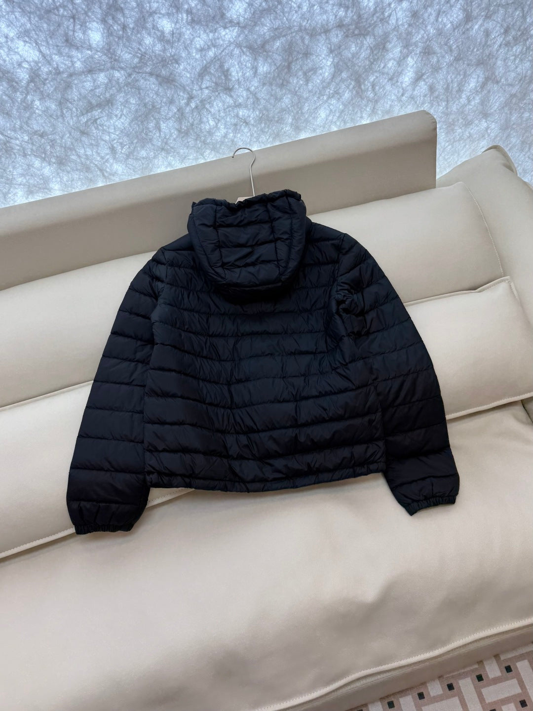 MONCLER 25S SHORT DOWN JACKET 405