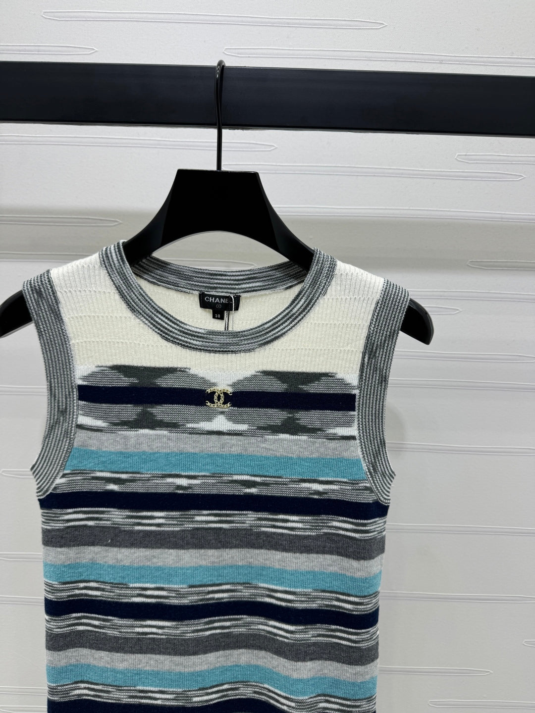 Chanel 25 Sleeveless Striped Top In Blue And Gray