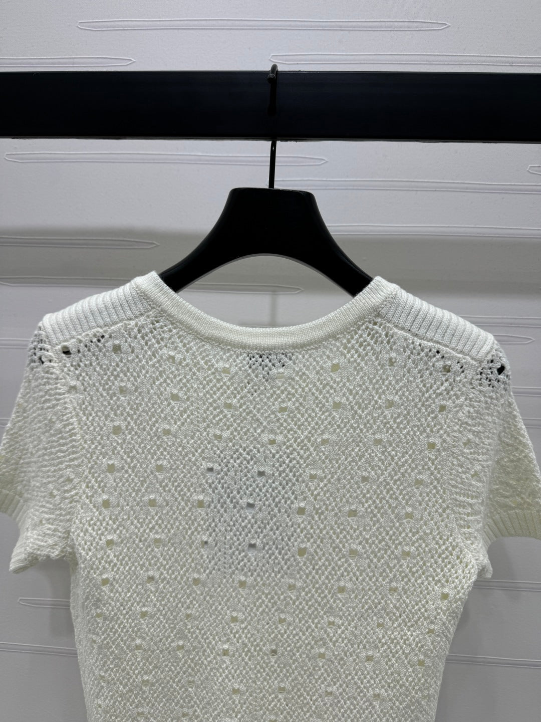 CHANEL SHORT-SLEEVE OPEN-KNIT TOP 274861