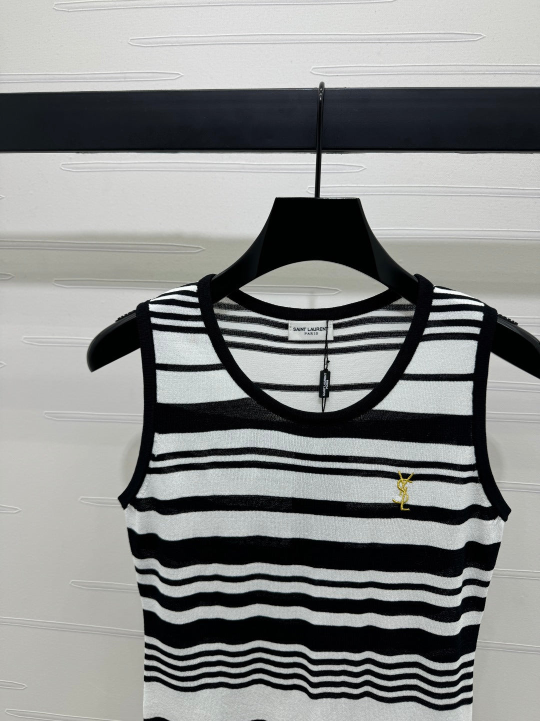 YSL 25S BLACK TRIM TANK TOP 264090
