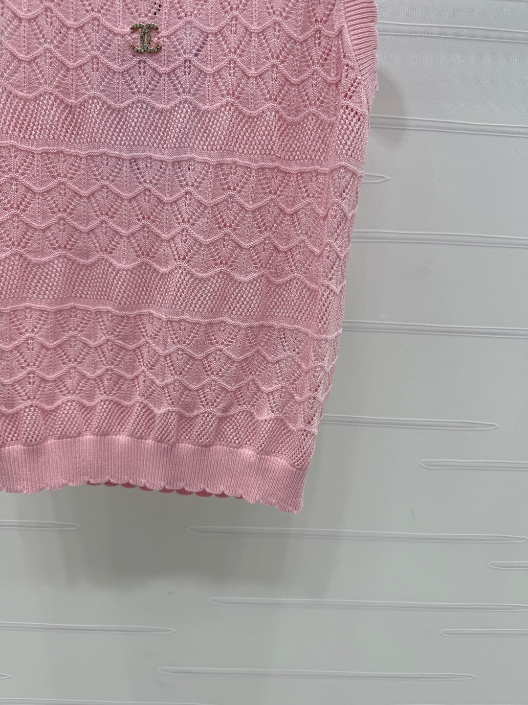 CHANEL 25S HOLLOW KNIT VEST 264158