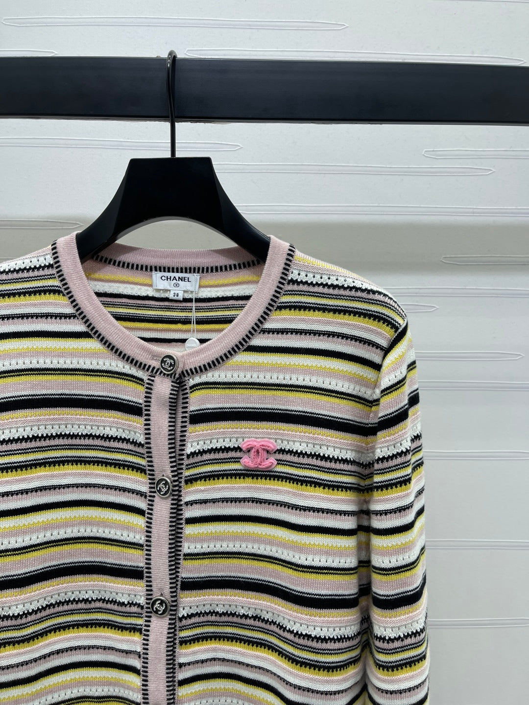 CHANEL 25S CARDIGAN STYLE 196