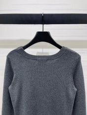 MIUMIU KNITTED SWEATER STYLE 461