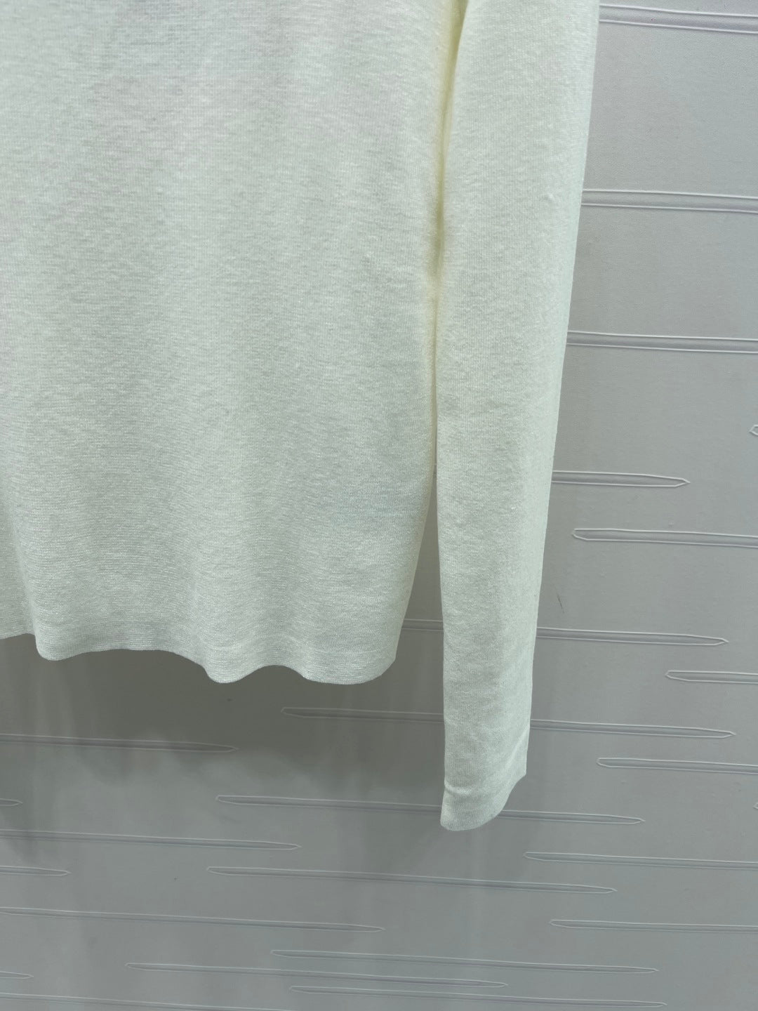 MIUMIU KNITTED SWEATER STYLE 459