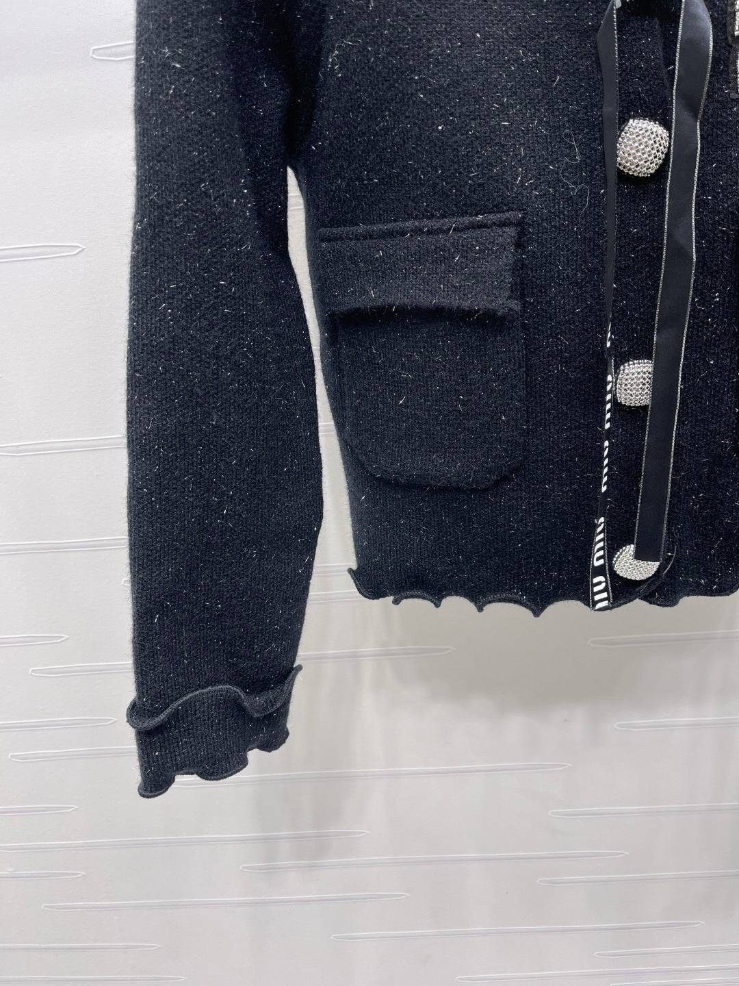 MIUMIU CARDIGAN STYLE 456