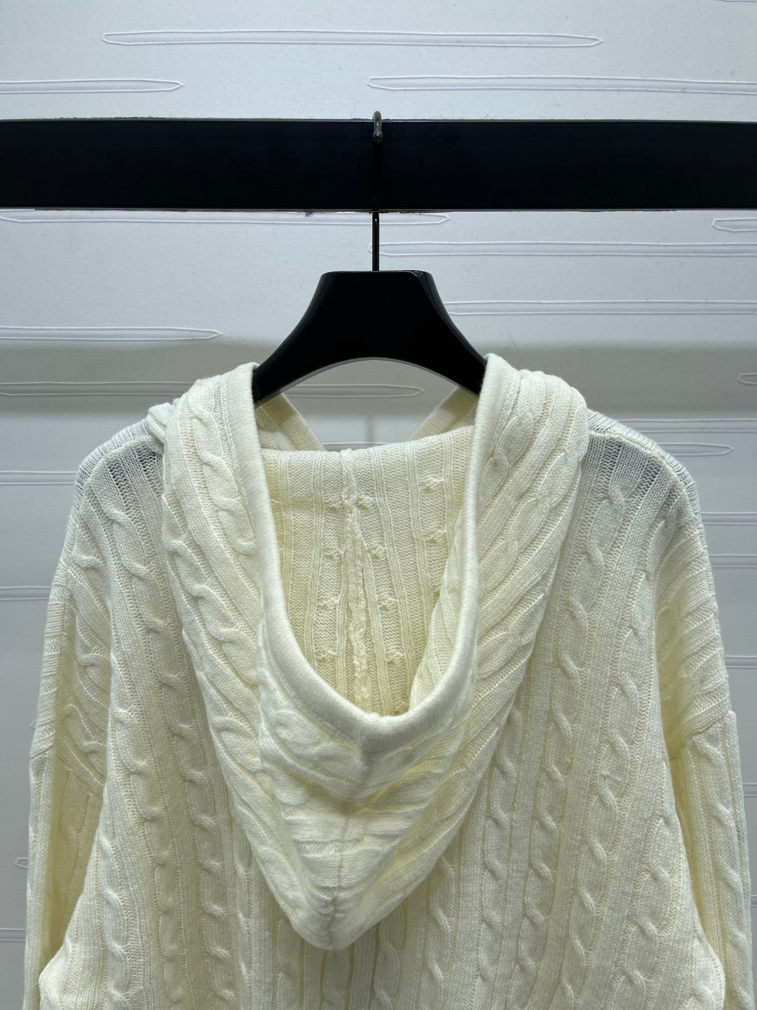 MIUMIU CARDIGAN STYLE 491