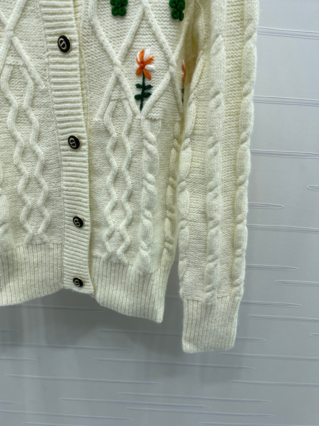 DIOR 25S CARDIGAN SWEATER STYLE 054
