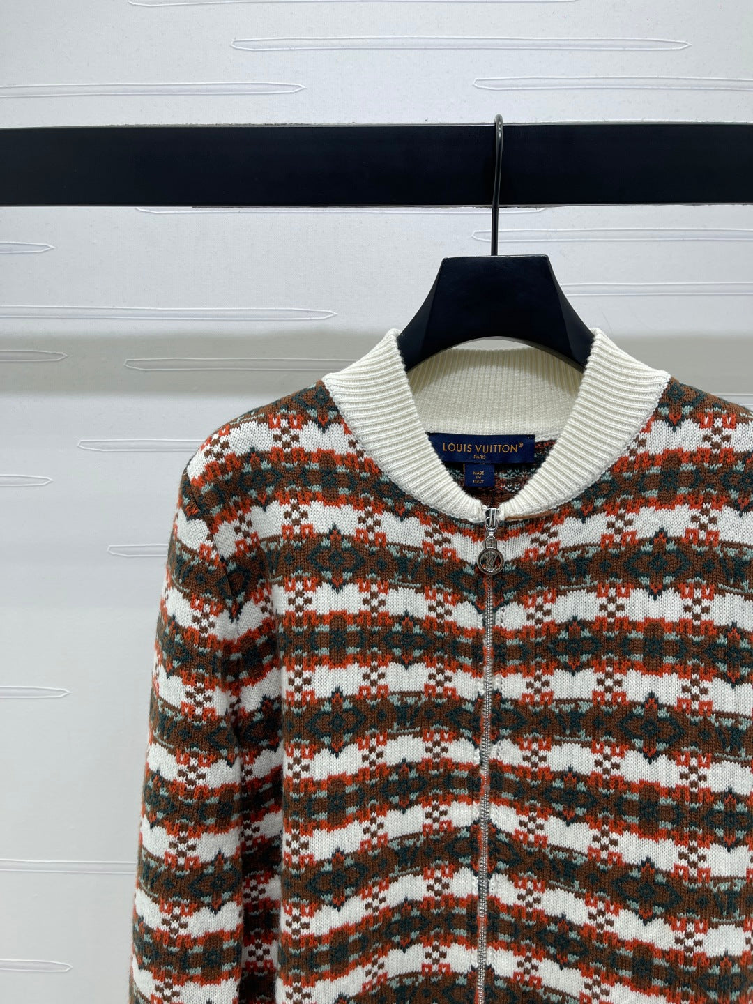 LV 25S CARDIGAN 0019
