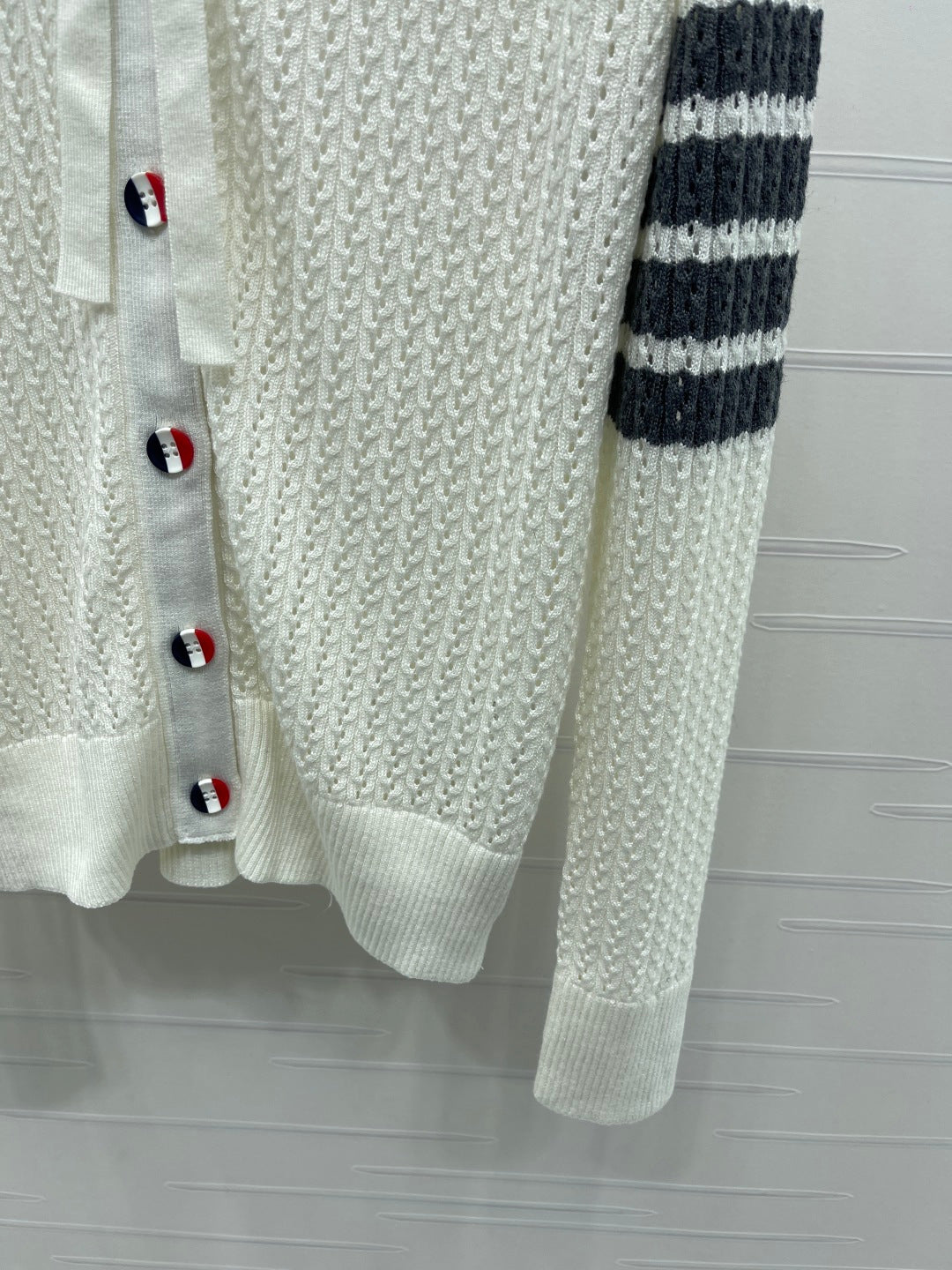 THOM 26S CARDIGAN STYLE 109