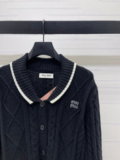 MIUMIU CARDIGAN STYLE 813
