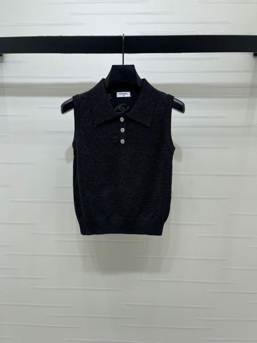CHANEL 26S SLEEVELESS KNIT POLO TOP 1338