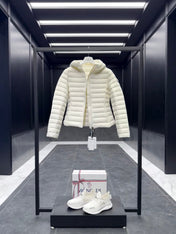 MONCLER 25S JACKET IN WHITE 019