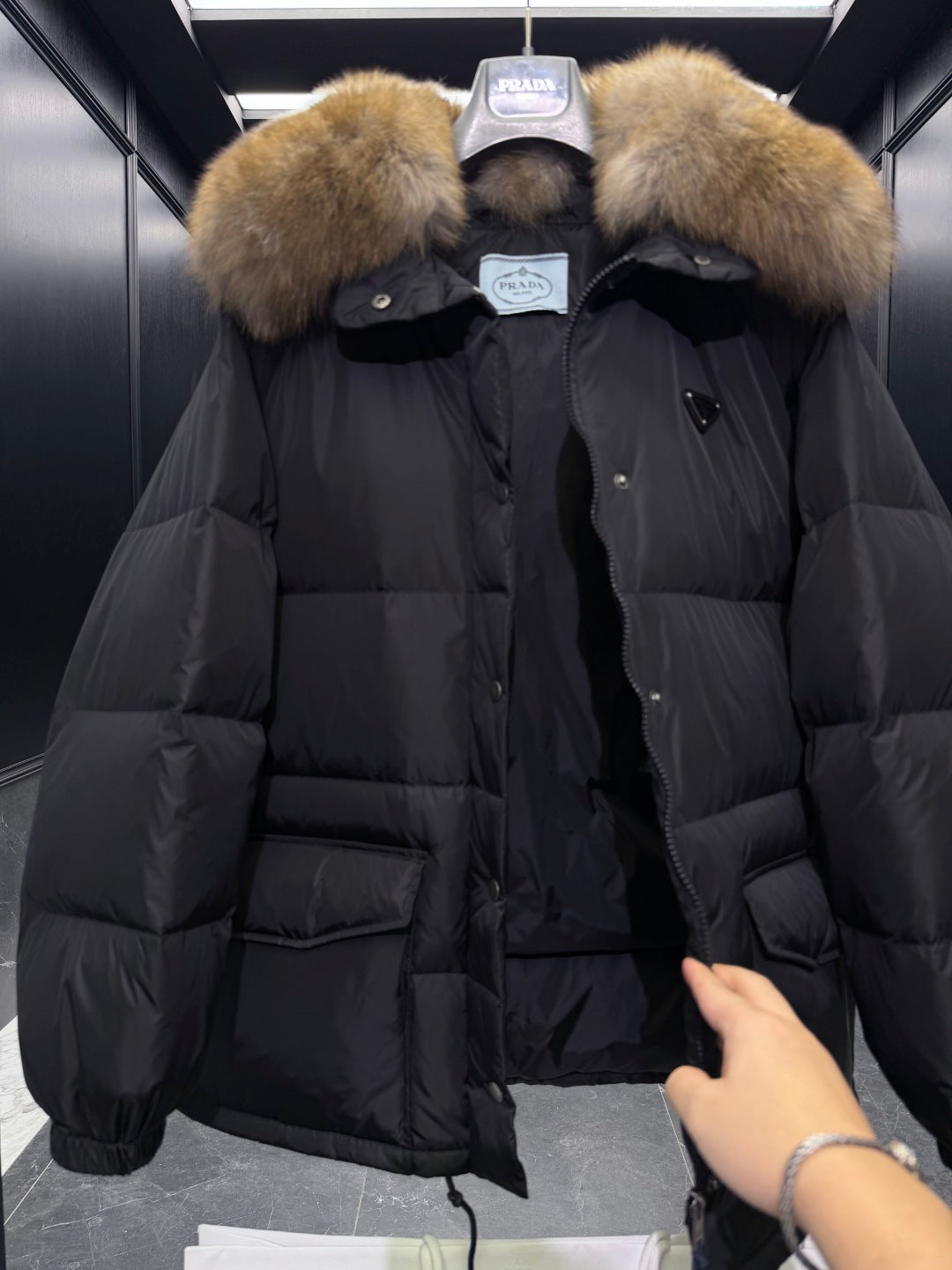 PRADA 26S PREMIUM DOWN JACKET 663