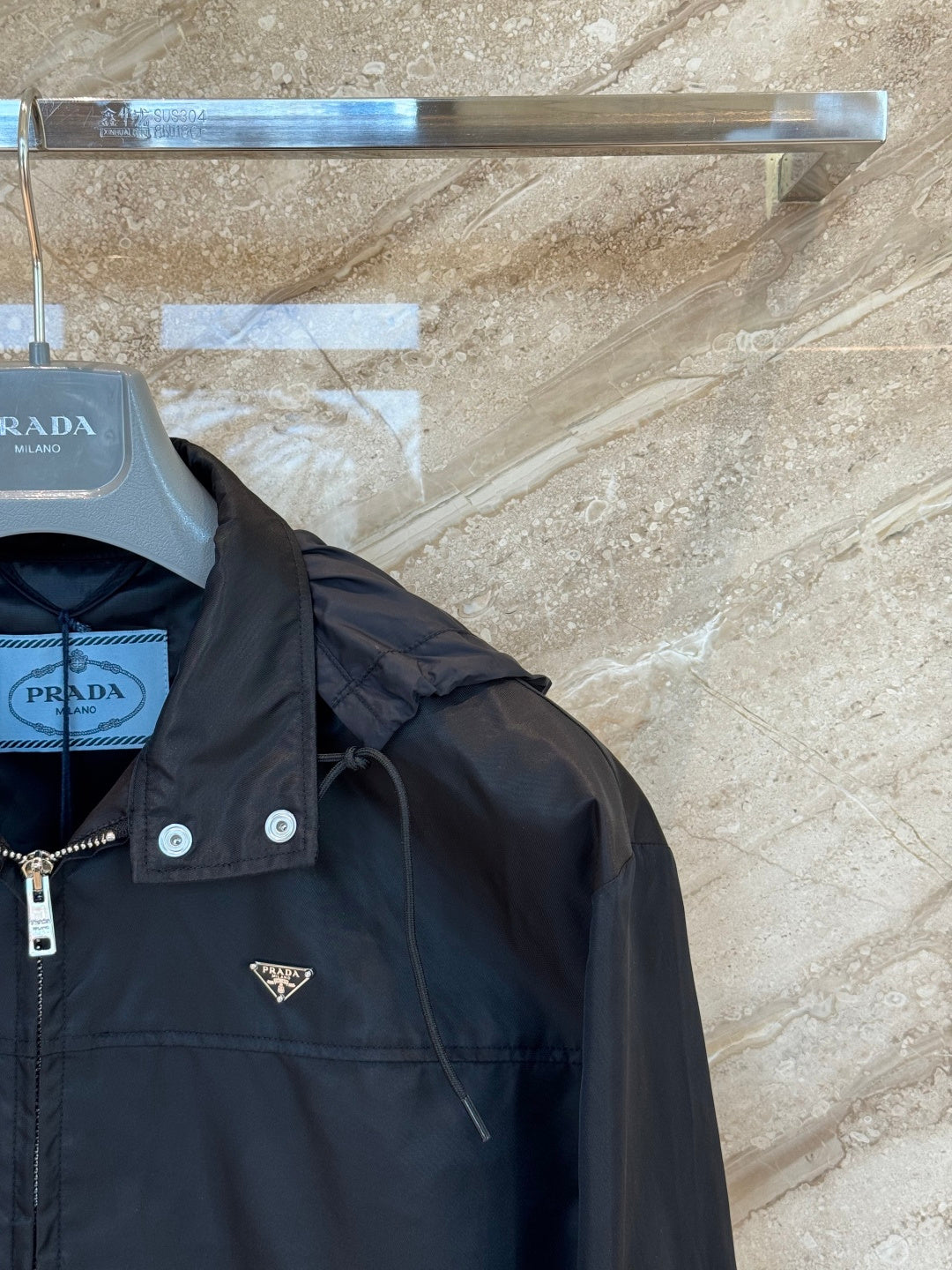 PRADA 26S LIGHTWEIGHT JACKET 584