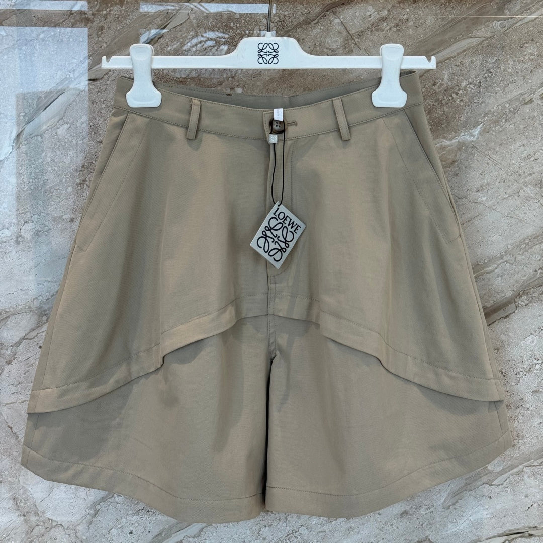 LOEWE 26S KHAKI SHORTS 446