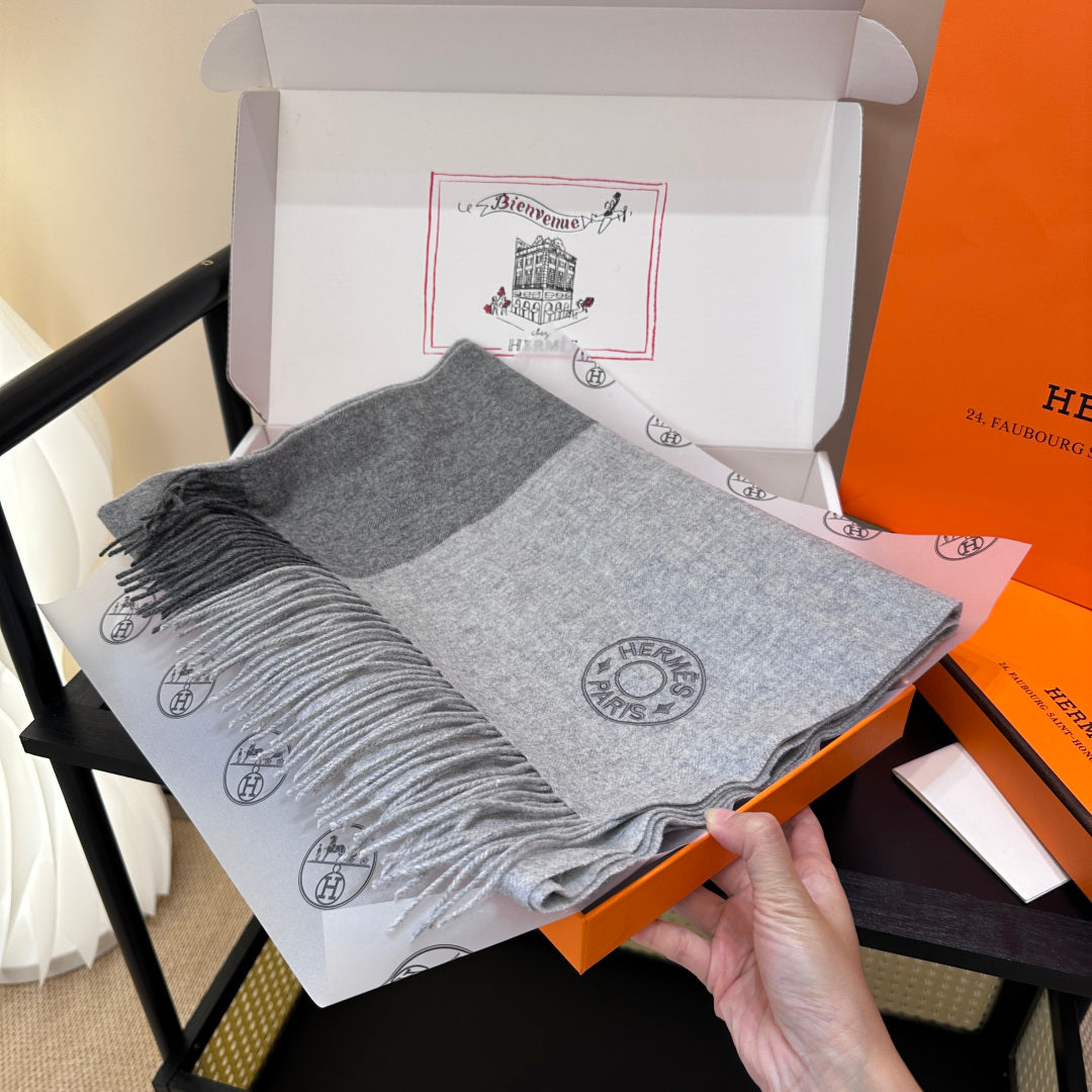 HERMES 25S SCARF 190 IN CASHMERE 986049
