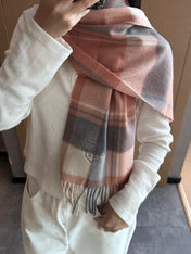 BURBERRY 26S SCARF 180CM IN CASHMERE 202475