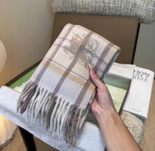 BURBERRY 26S SCARF 180CM IN CASHMERE 207637