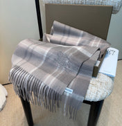 BURBERRY 26S SCARF 180CM IN CASHMERE 207638