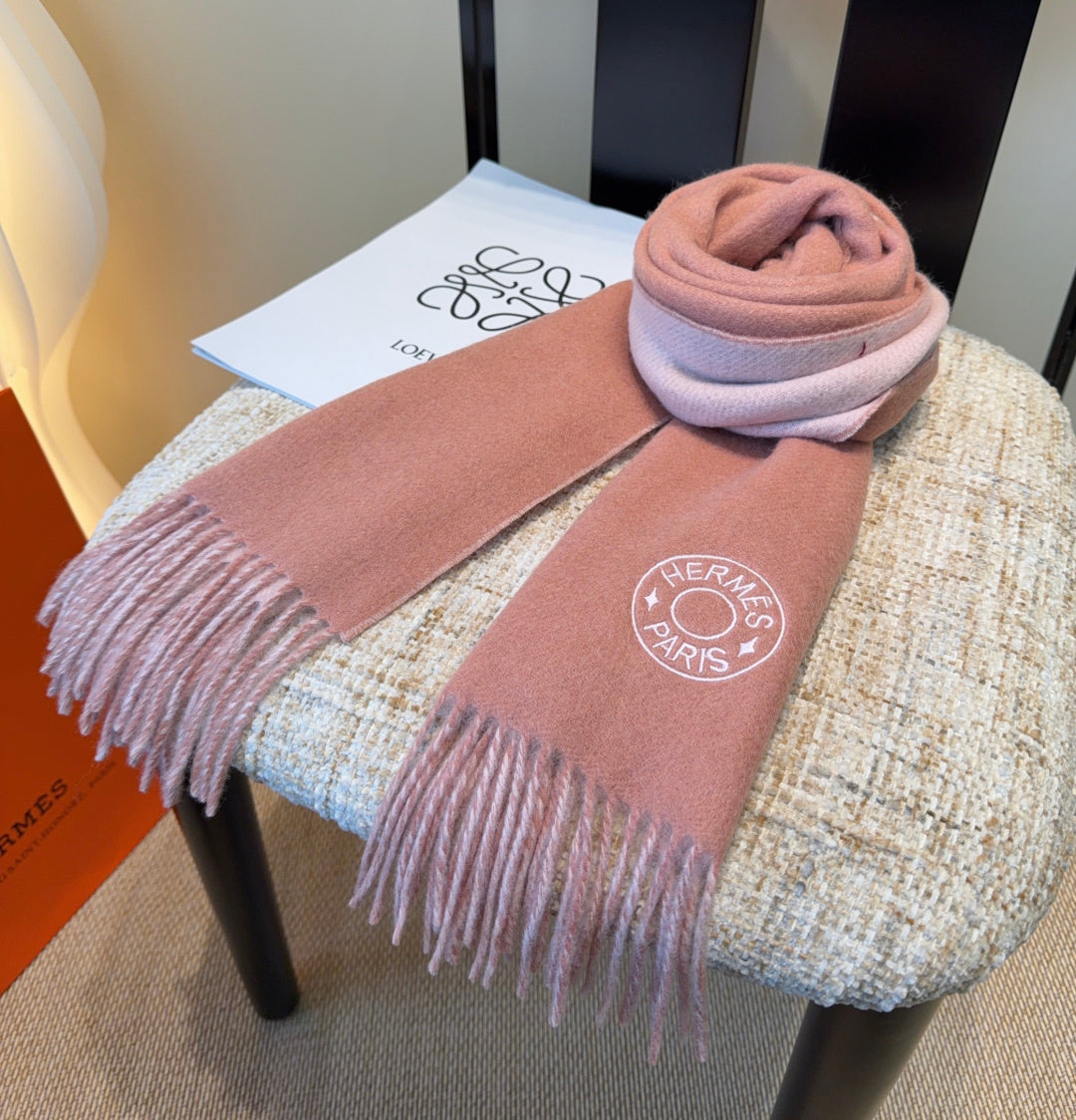 HERMES 26S SCARF 190 IN CASHMERE WOOL BLEND 492189
