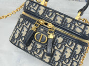 DIOR 25S 30 MONTAIGNE MINI VANITY CASE 16 IN BLUE DIOR OBLIQUE JACQUARD CANVAS