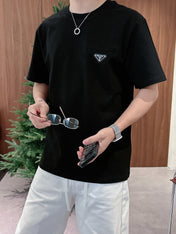 PRADA 26S SHORT SLEEVED T-SHIRT 777