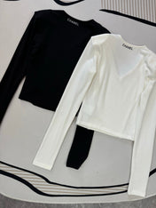 CHANEL 25S V-NECK T-SHIRT 608