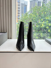 BALENCIAGA 25S ANKLE BOOTS WITH ZIPPER IN BLACK COW LEATHER
