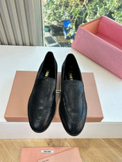 MIUMIU 26S LOAFERS IN BLACK SNAKE EMBOSSED CALFSKIN