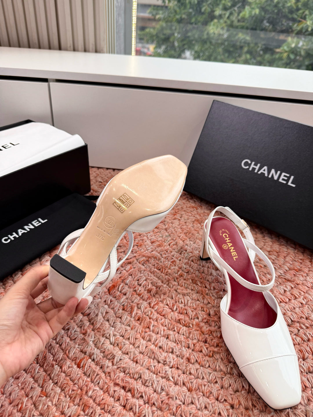 CHANEL 26S SQUARE TOE HIGH HEELS SLINGBACKS IN WHITE CALFSKIN